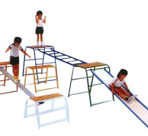 thiet-bi-the-chat-mam-non-2